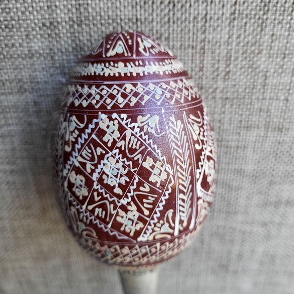 Vintage Ukrainian Pysanky Hand Painted Egg - Picture 3 of 8